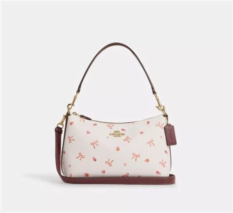 bow print coach